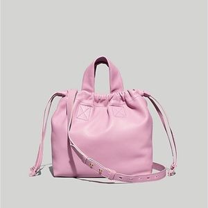 NEW W/Tags. MADEWELL THE PIAZZA CROSSBODY BAG IN VIBRANT LILAC 👛💖SOFT LEATHER